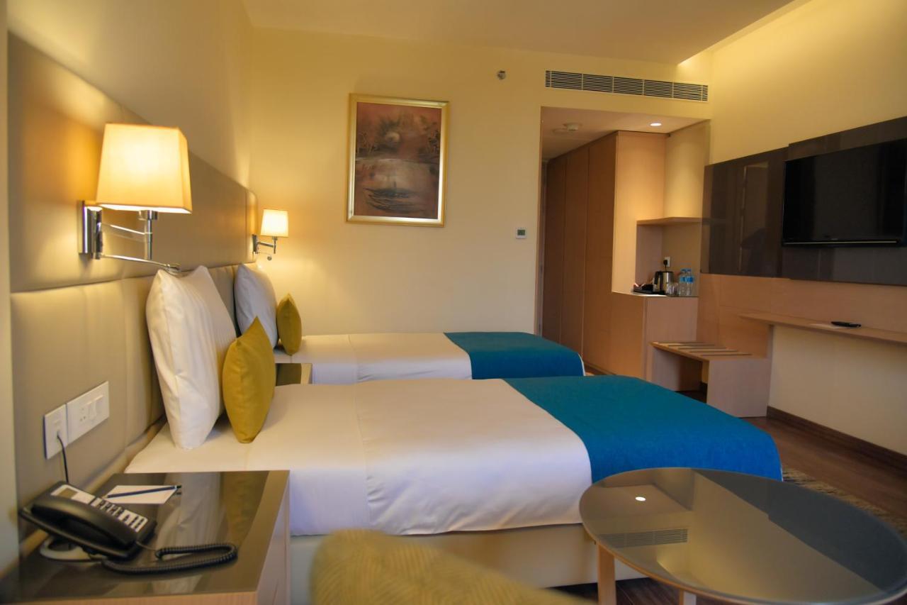 Bravia Hotel Niamey Exteriör bild