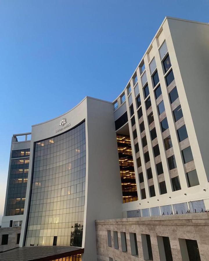 Bravia Hotel Niamey Exteriör bild