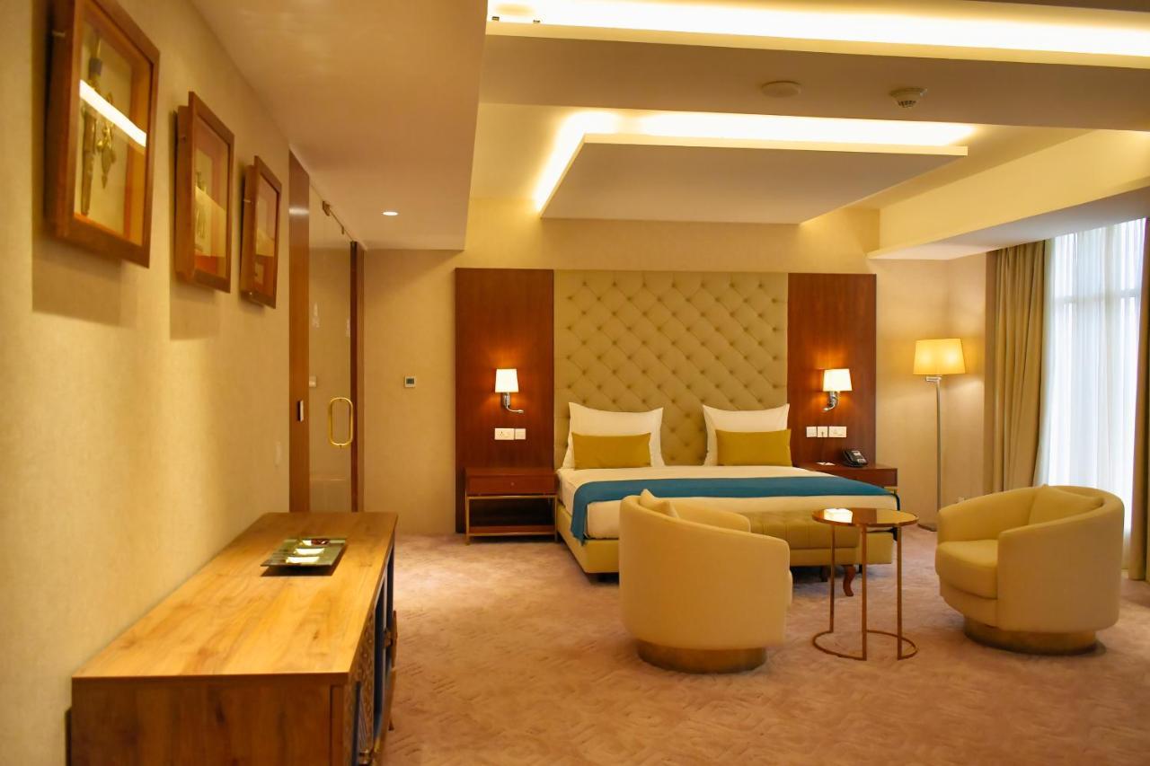 Bravia Hotel Niamey Exteriör bild